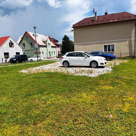 Apartmany Ruze Lipova Lazne Exteriör bild